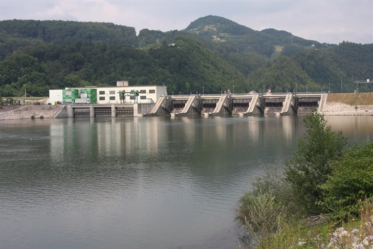 Elektrarne v skupini GEN avgusta delovale stabilno in varno